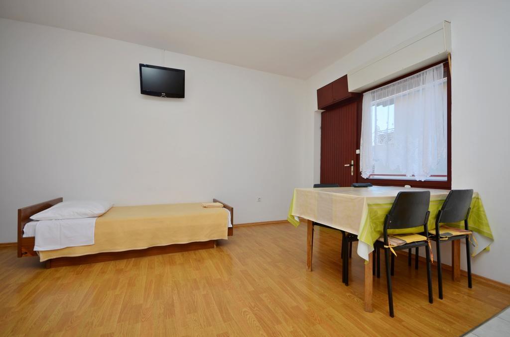 Apartments Branko Vodice Exteriör bild