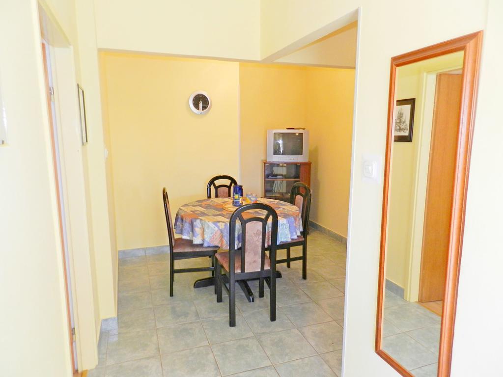 Apartments Branko Vodice Exteriör bild