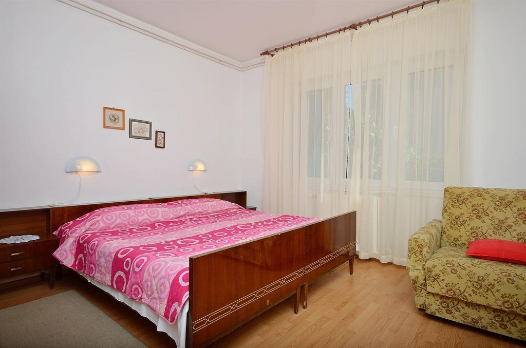 Apartments Branko Vodice Exteriör bild